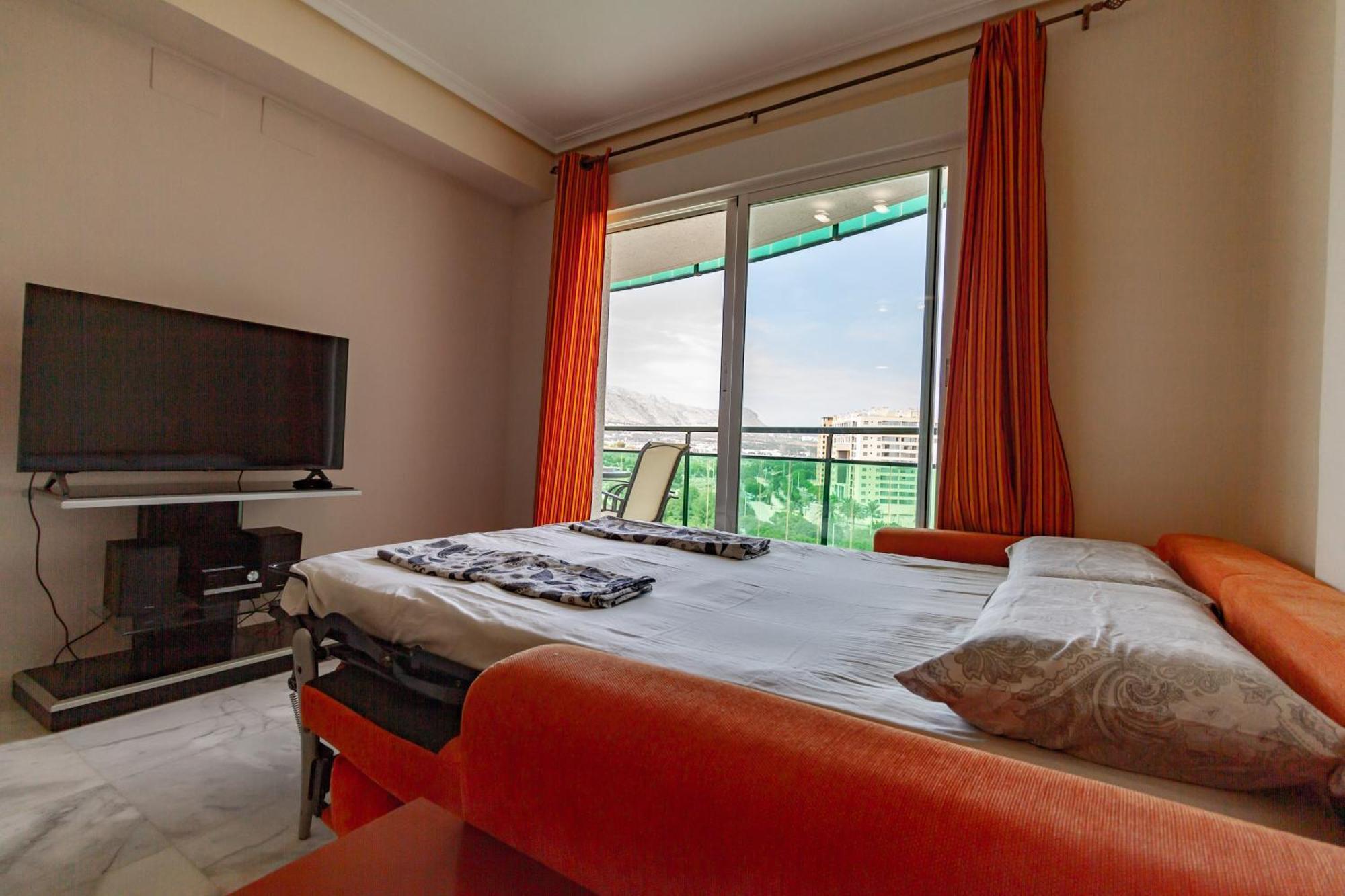 Apartment Vilapark With Pool, Free Parking, Terrace, Beach Benidorm Kültér fotó