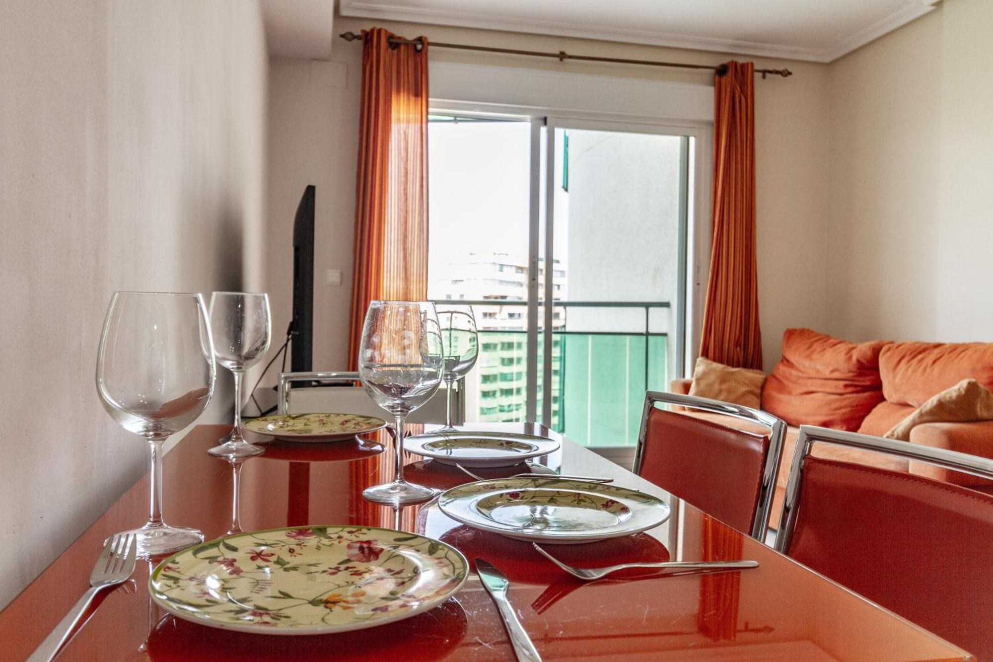 Apartment Vilapark With Pool, Free Parking, Terrace, Beach Benidorm Kültér fotó