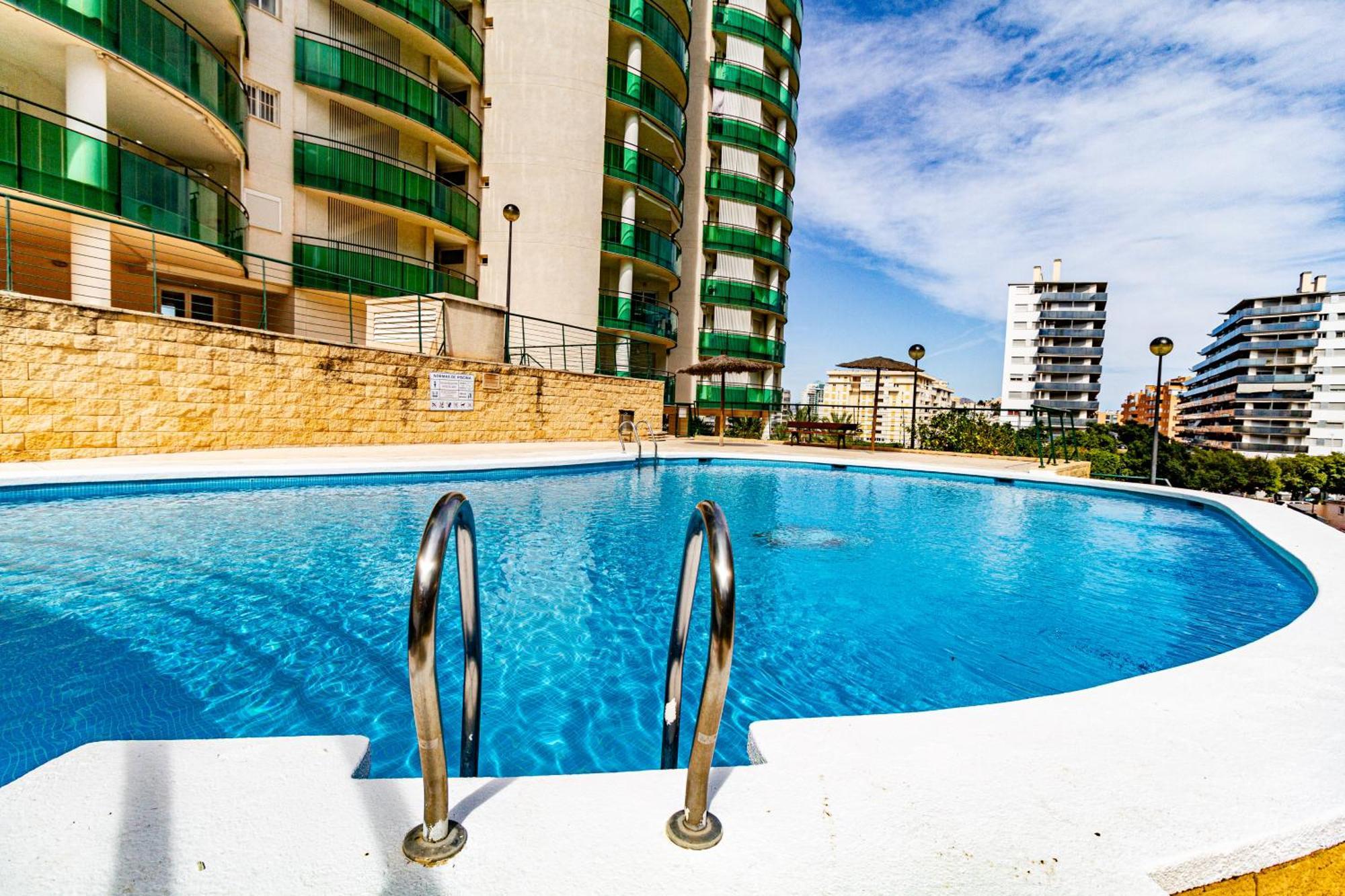 Apartment Vilapark With Pool, Free Parking, Terrace, Beach Benidorm Kültér fotó